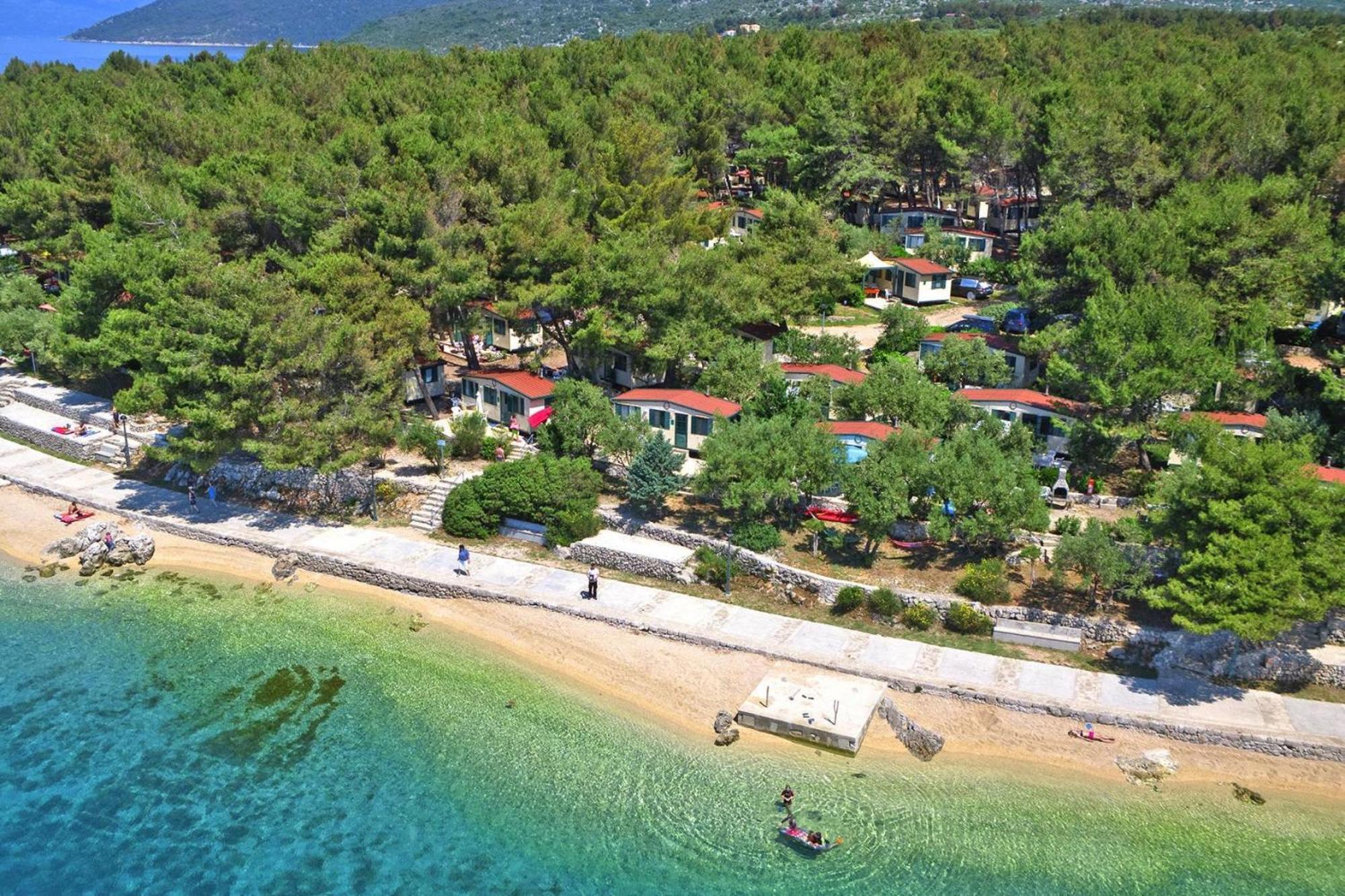 Mobile Homes In Camp Kovacine, Cres, With Long Pebble Beach Exterior foto